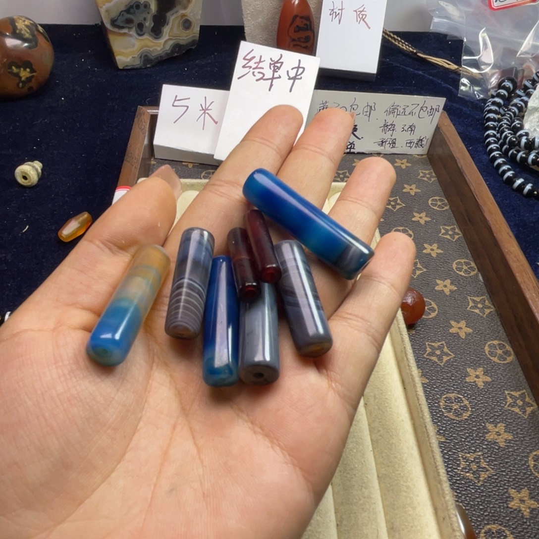 温***柔玛瑙/玉髓未镶嵌珠宝半成品