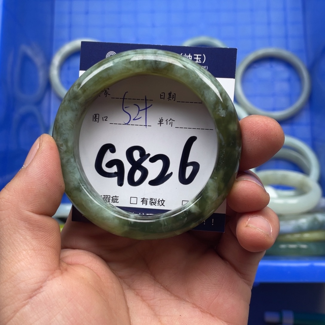 岫玉手镯手镯未镶嵌