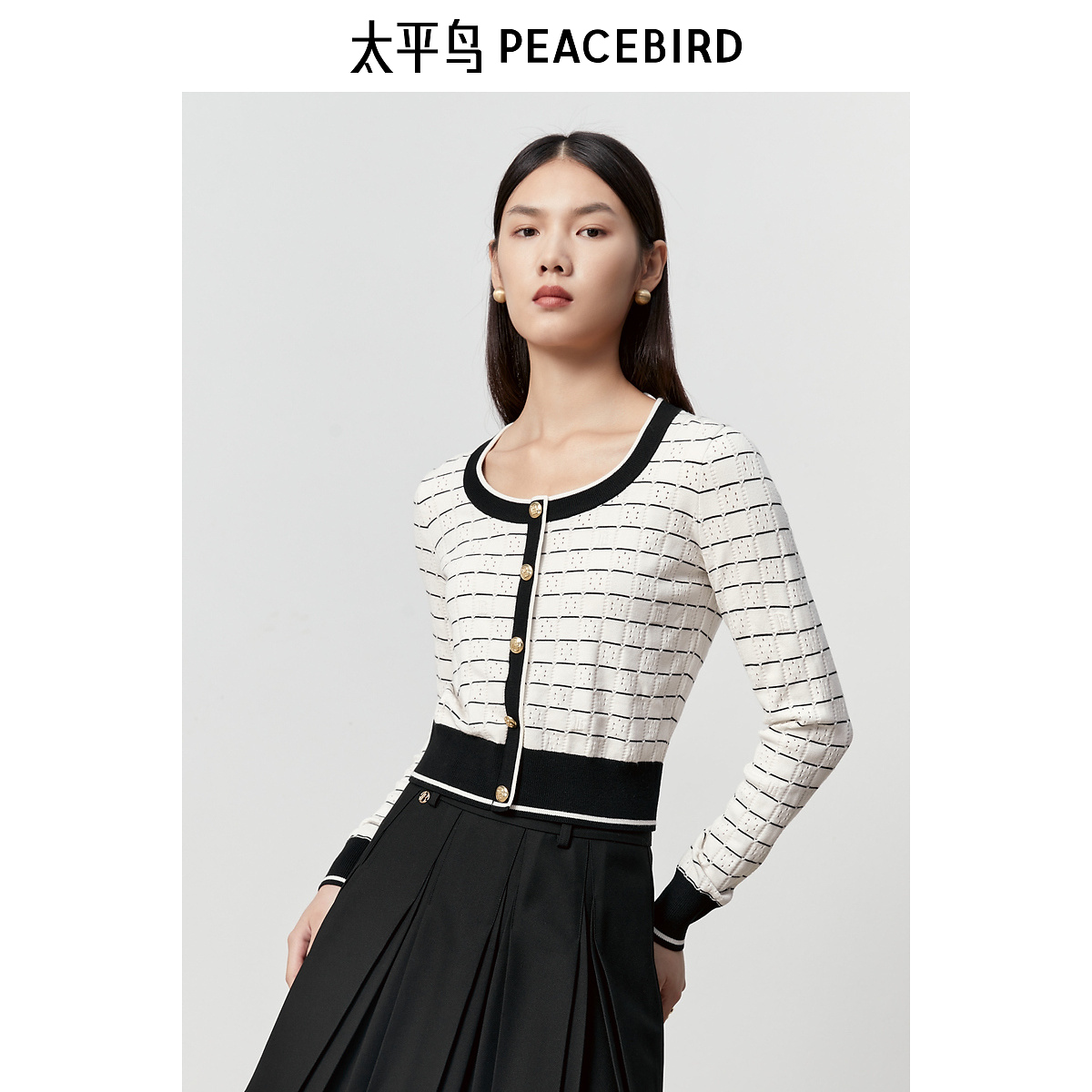 【金拐子专属】太平鸟女装冬季新款圆领小香风线套衫A1EED4140