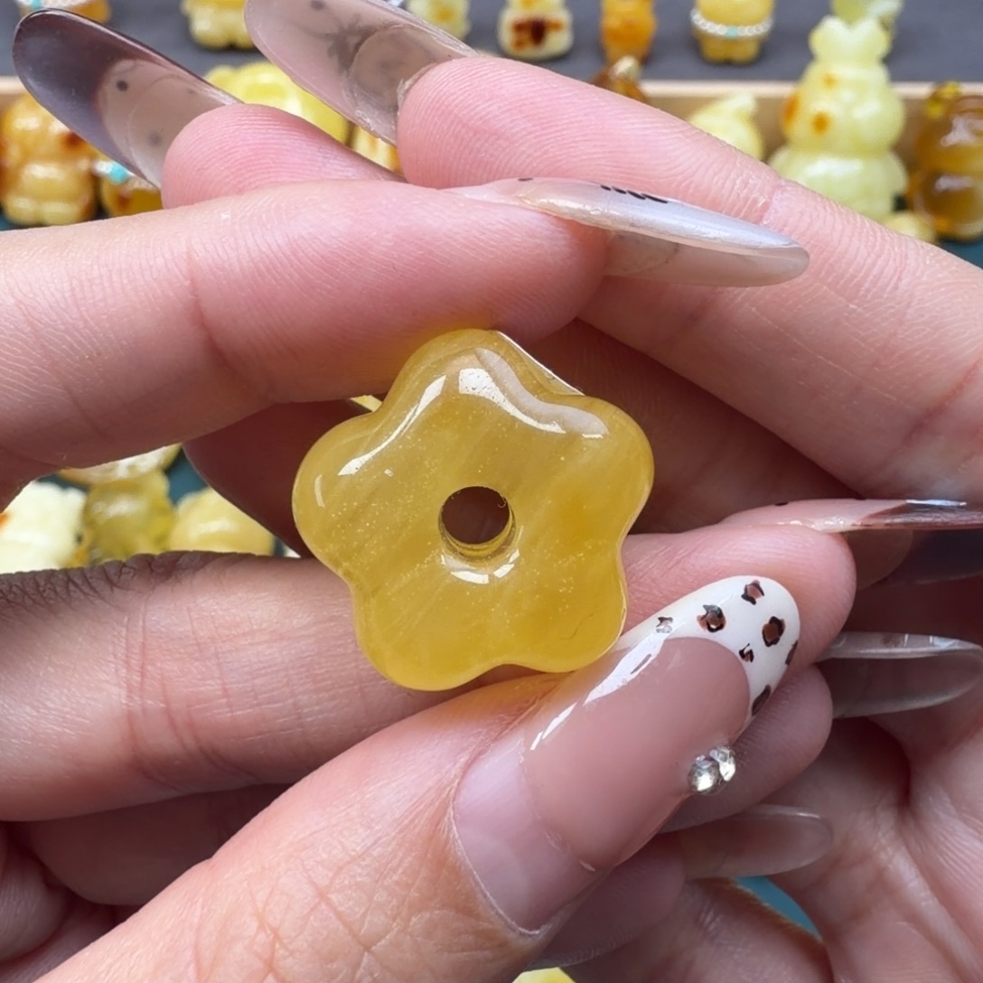 琥珀未镶嵌裸石蜜蜡