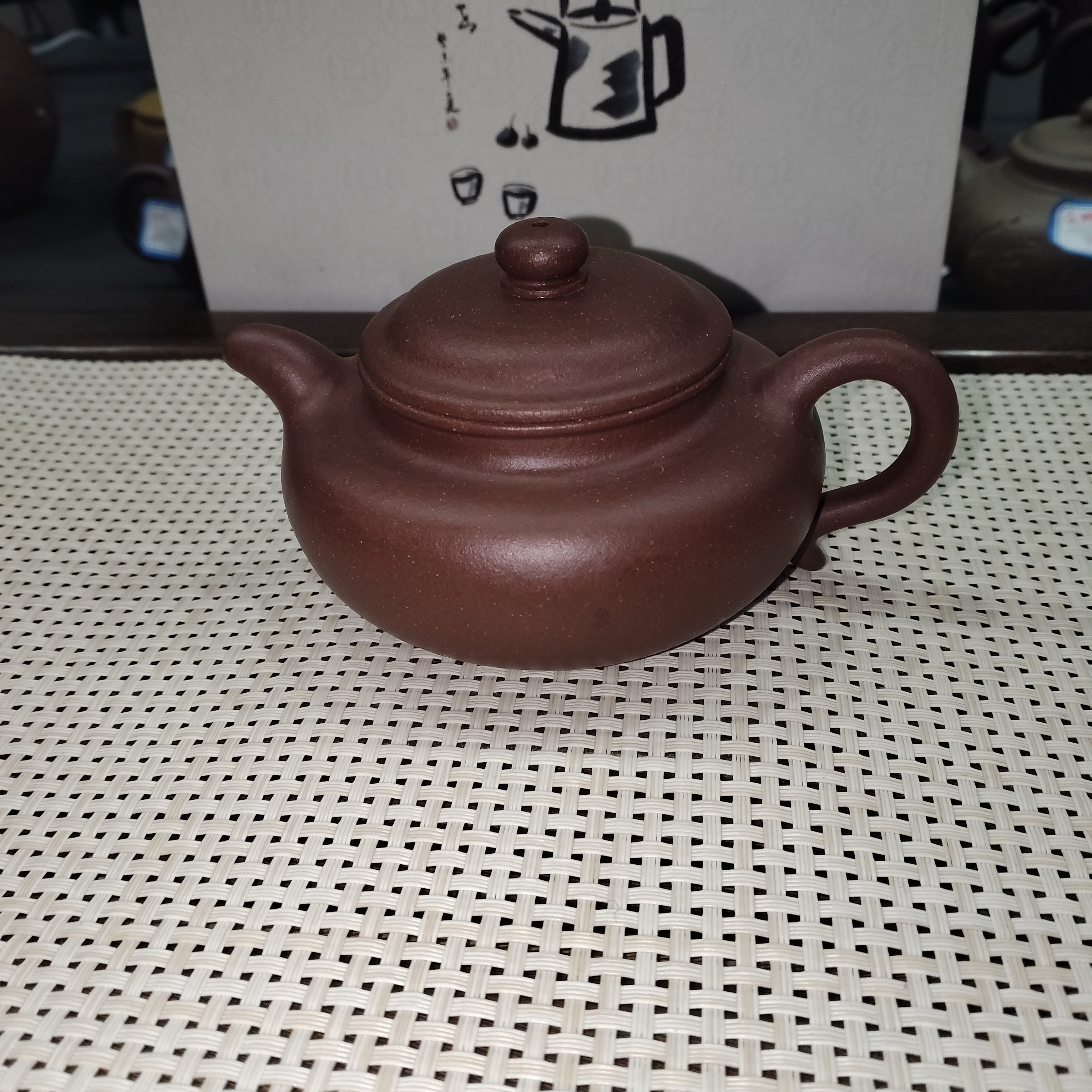 宜兴原矿紫砂仿古壶