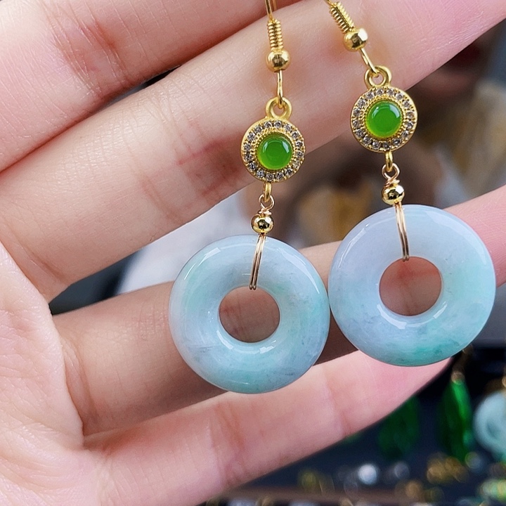 翡翠耳饰未镶嵌饰品