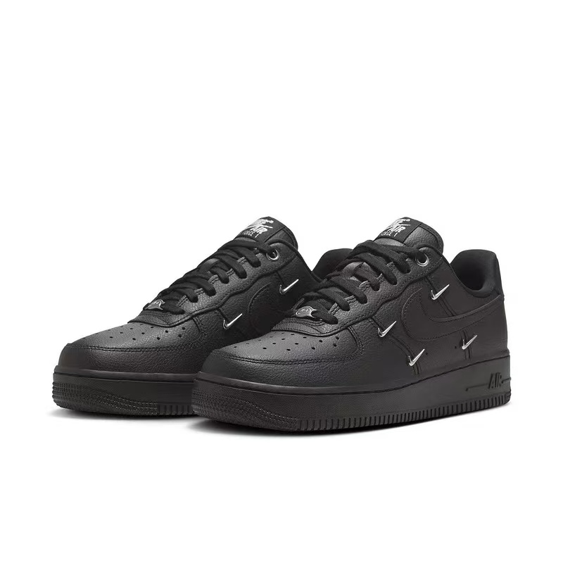 Nike耐克女鞋AIR FORCE 1 AFI黑银四勾 空军一号运动鞋HQ1180001