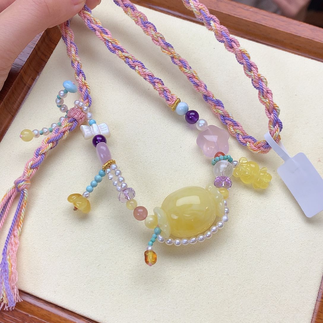 琥珀吊坠(不含链)未镶嵌