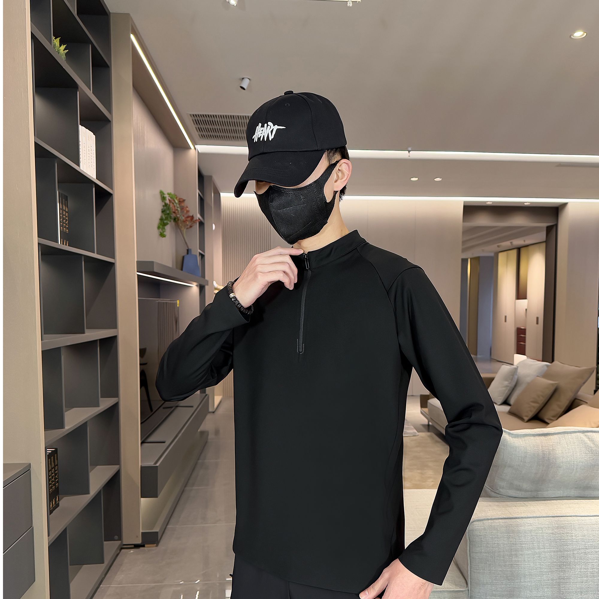 2025早春款户外休闲打底衫男士长袖运动时尚高领高领修身套头