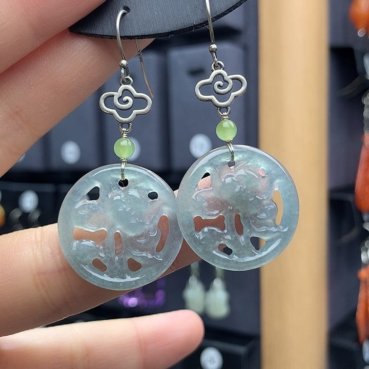 翡翠耳饰银S925镶嵌5555