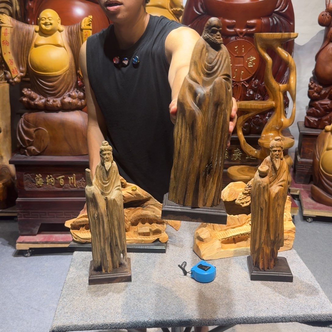 精***生楠木楠木人物摆件