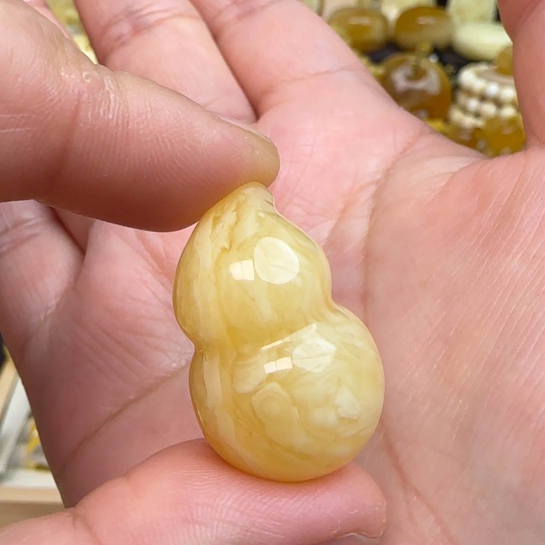 琥珀吊坠(不含链)未镶嵌不退换天然俄料妖花蜜蜡葫芦吊坠
