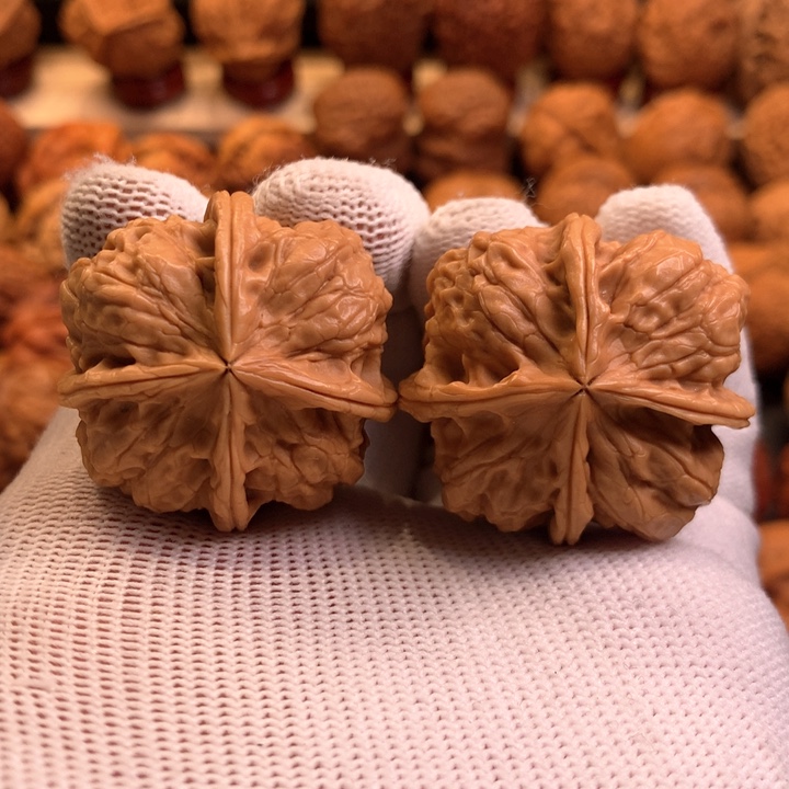 文玩核桃吊坠29…….