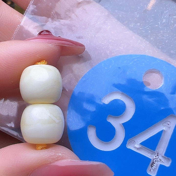 蜜蜡裸石未镶嵌10mm 白蜡 老型