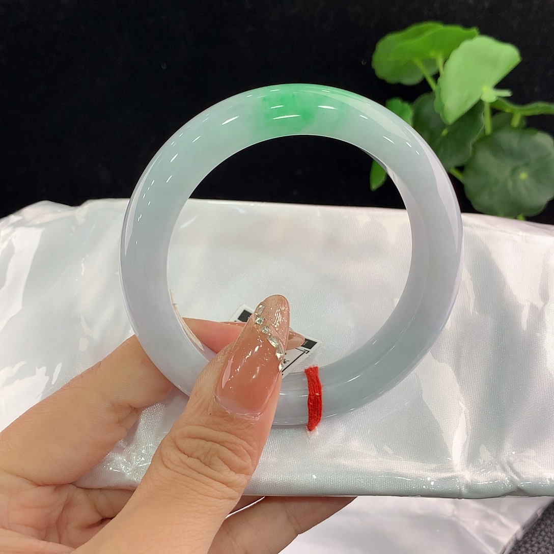 翡翠手镯未镶嵌正59