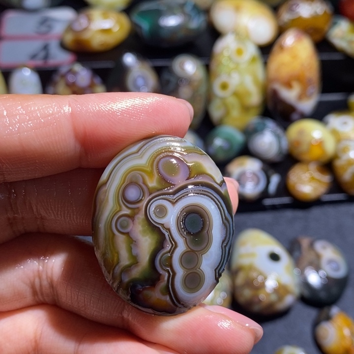 玛瑙/玉髓未镶嵌吊坠(不含链)185