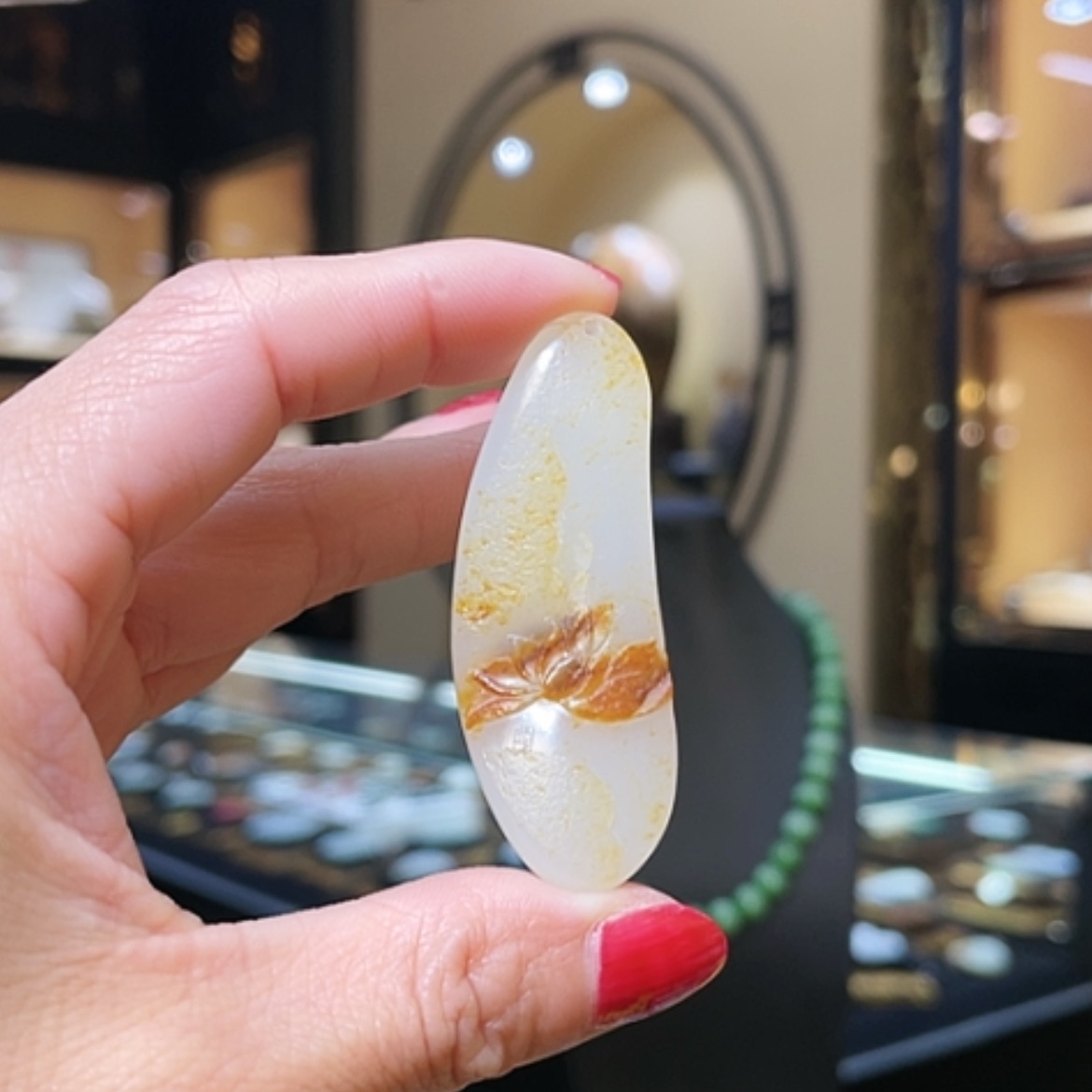 【闪购商品】和田玉颈饰未镶嵌荷花观音牌