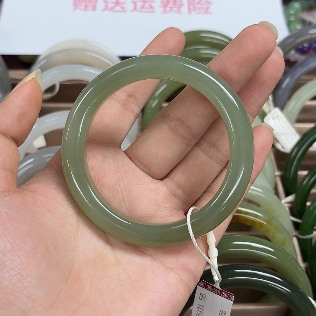 和田玉手镯未镶嵌秋**^