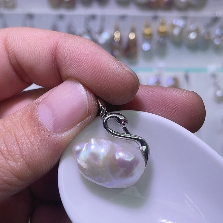 未镶嵌淡水珍珠颈饰01