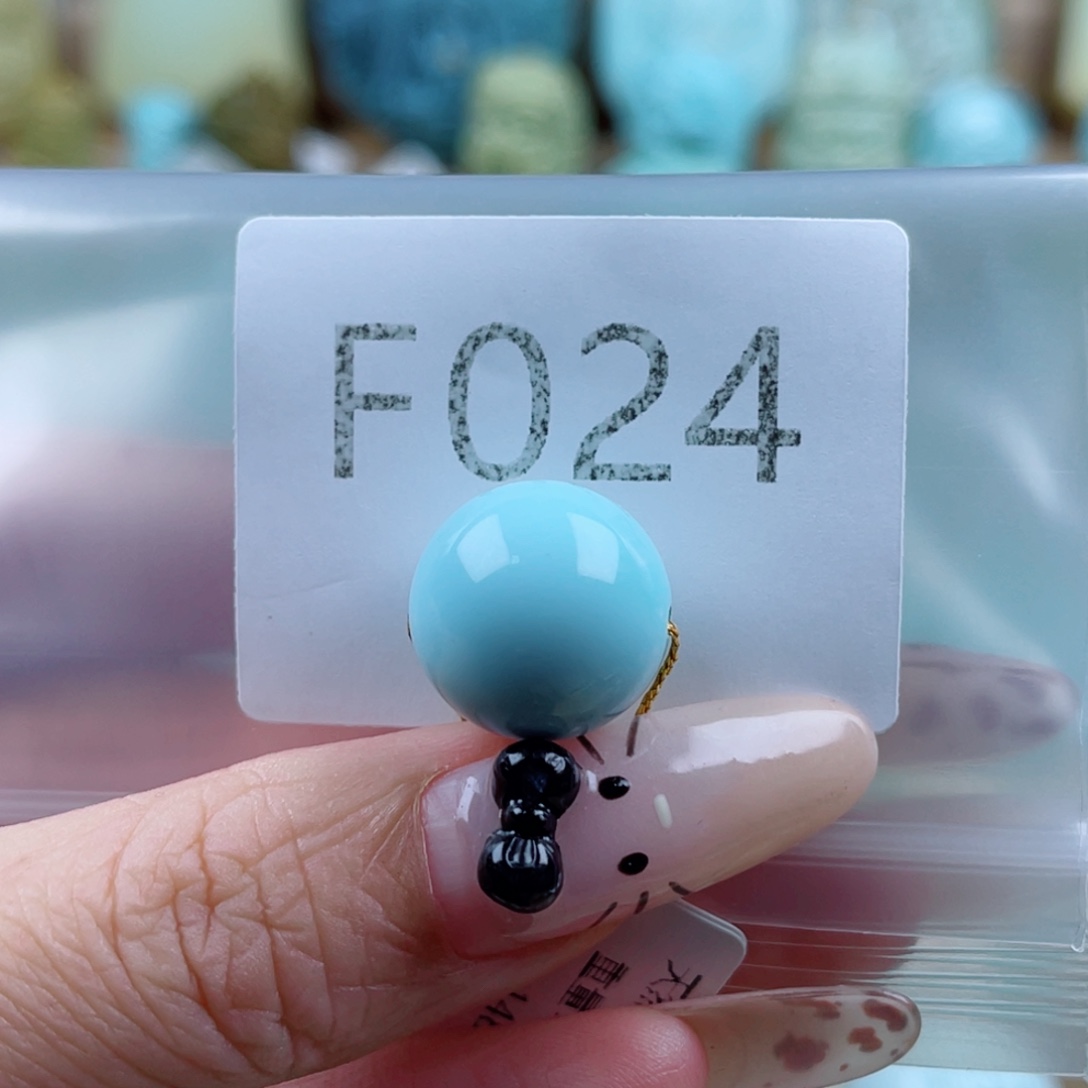 八***财绿松石未镶嵌珠宝奇石