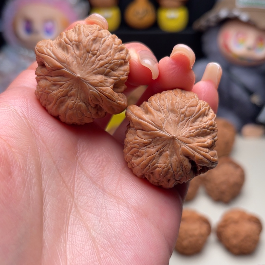 文玩核桃把件铁锤P080