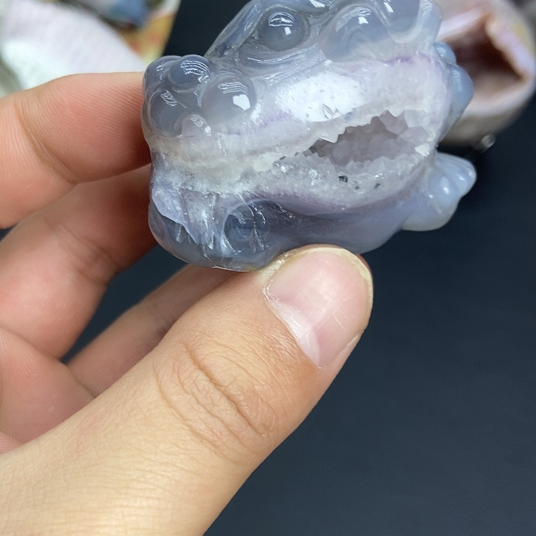 玛瑙/玉髓未镶嵌珠宝奇石