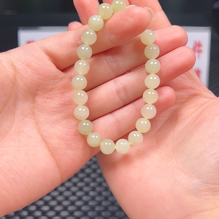 和田玉未镶嵌手串