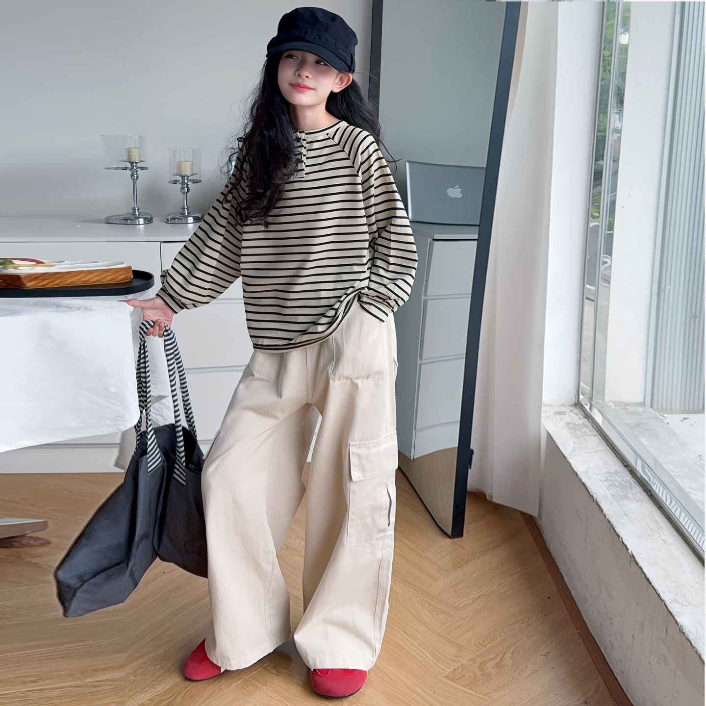 2025新韩版风格中大童套装条纹春秋直筒休闲宽松女童洋气时尚打底