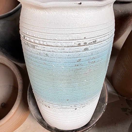 紫砂花盆口20高31，蓝气泡款，瑕疵