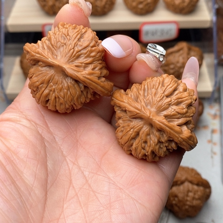 核桃把件四座楼核桃