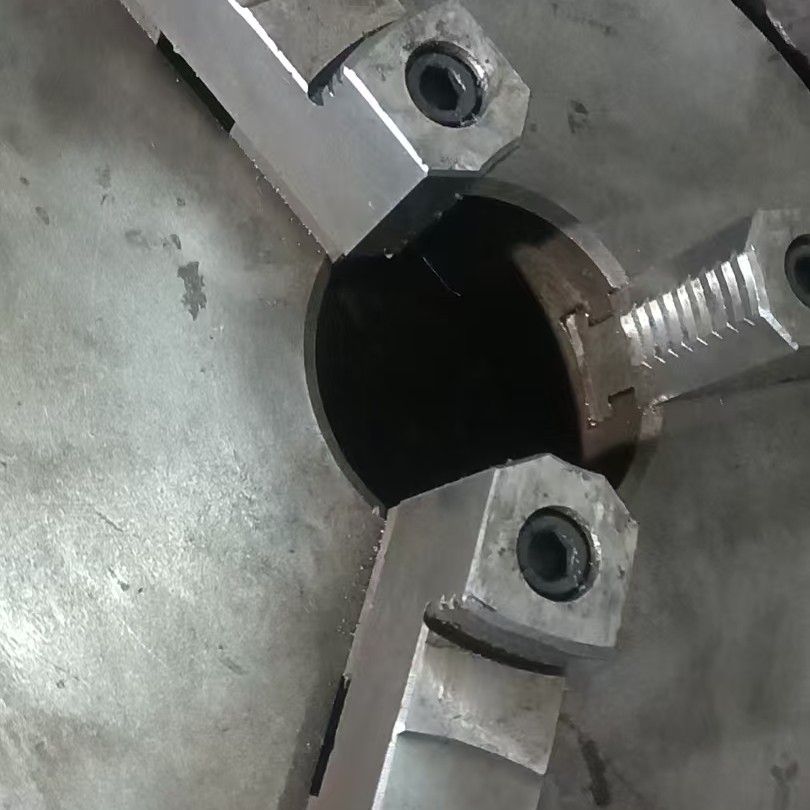 机床配件三爪卡盘一台