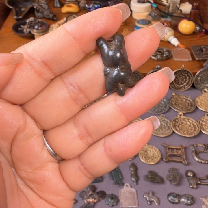 金属材质雪狮配件一个