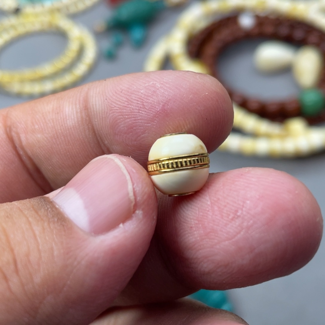 琥珀珠宝奇石未镶嵌15