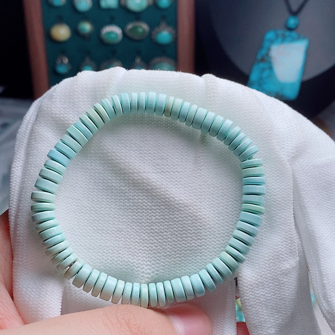 未镶嵌绿松石手链