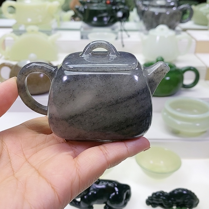 未镶嵌和田玉挂件妙*茶壶