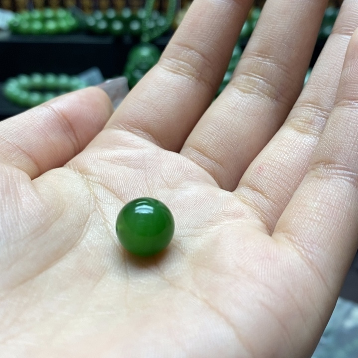 和田玉单珠裸发未镶嵌