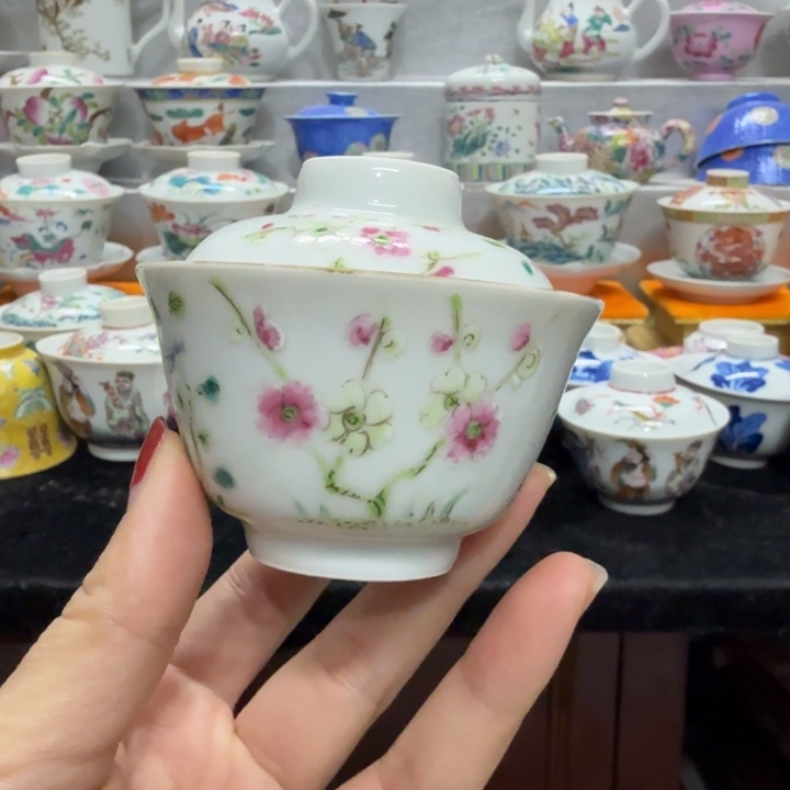 問***烧景德镇陶瓷杯子盖碗