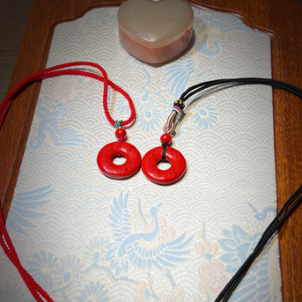 含辰砂工艺品小巧精致平安扣女人小孩必备/特惠66元/灵丹真朱砂