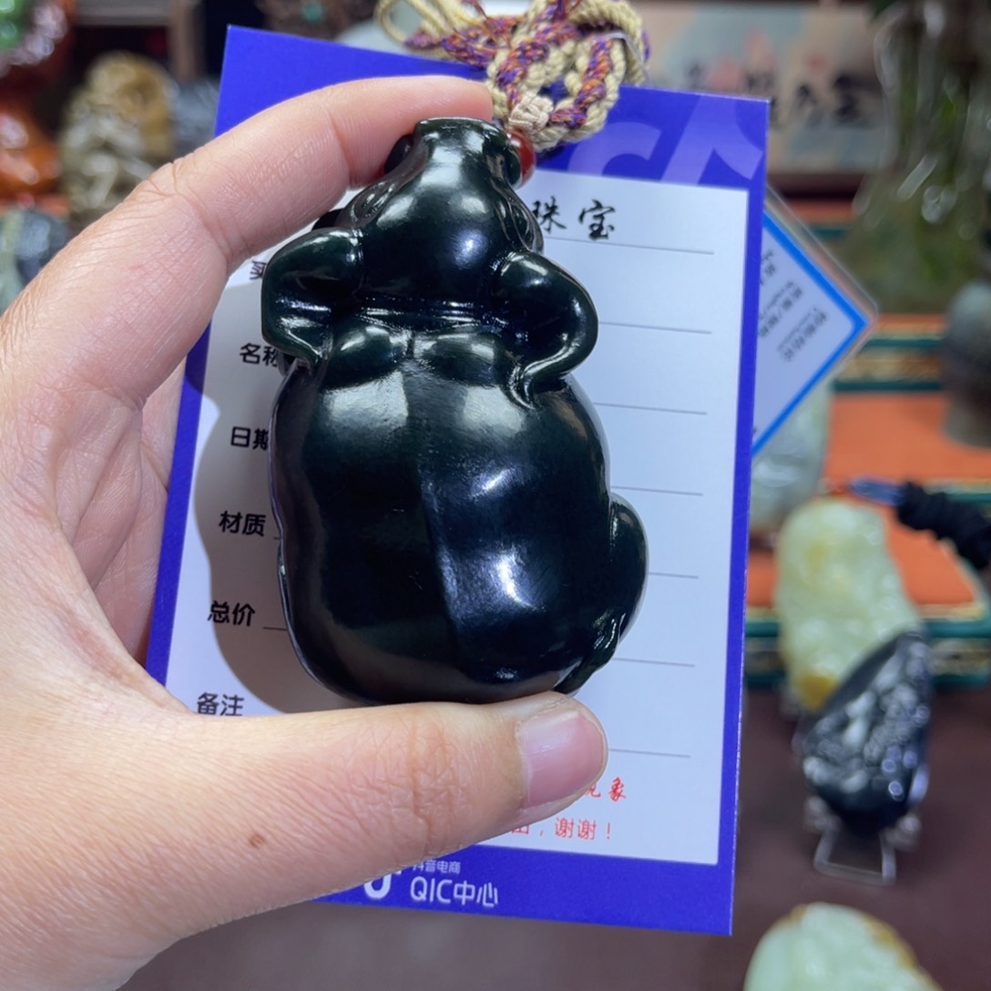 和田玉挂件未镶嵌若*