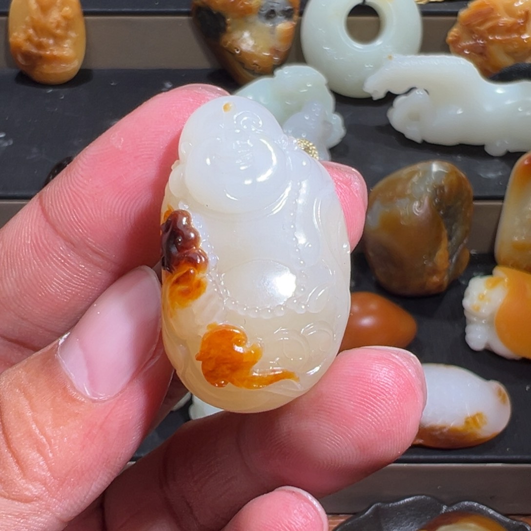 和田玉颈饰未镶嵌?***?