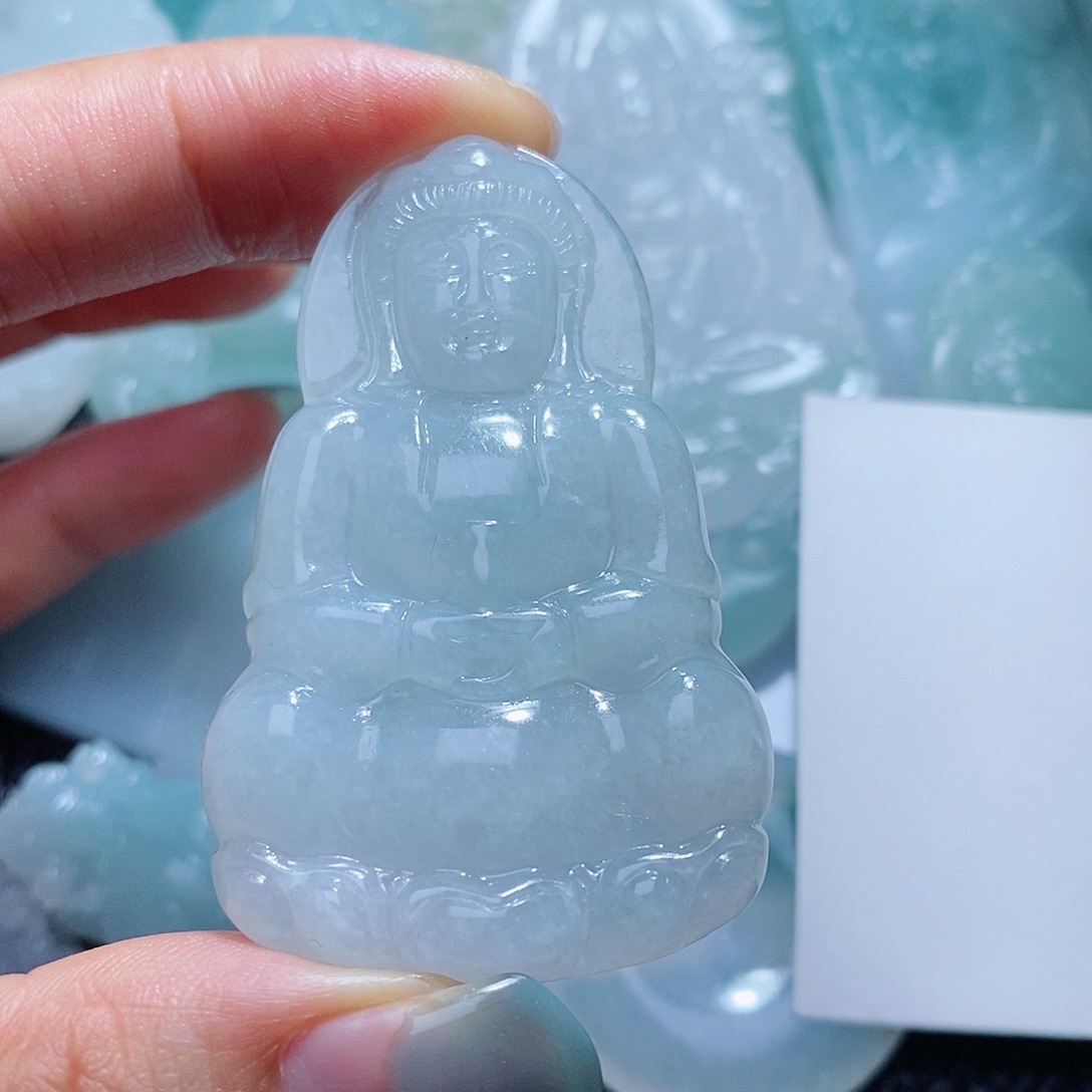 姹***红定制翡翠未镶嵌毛货付款后确认抛光