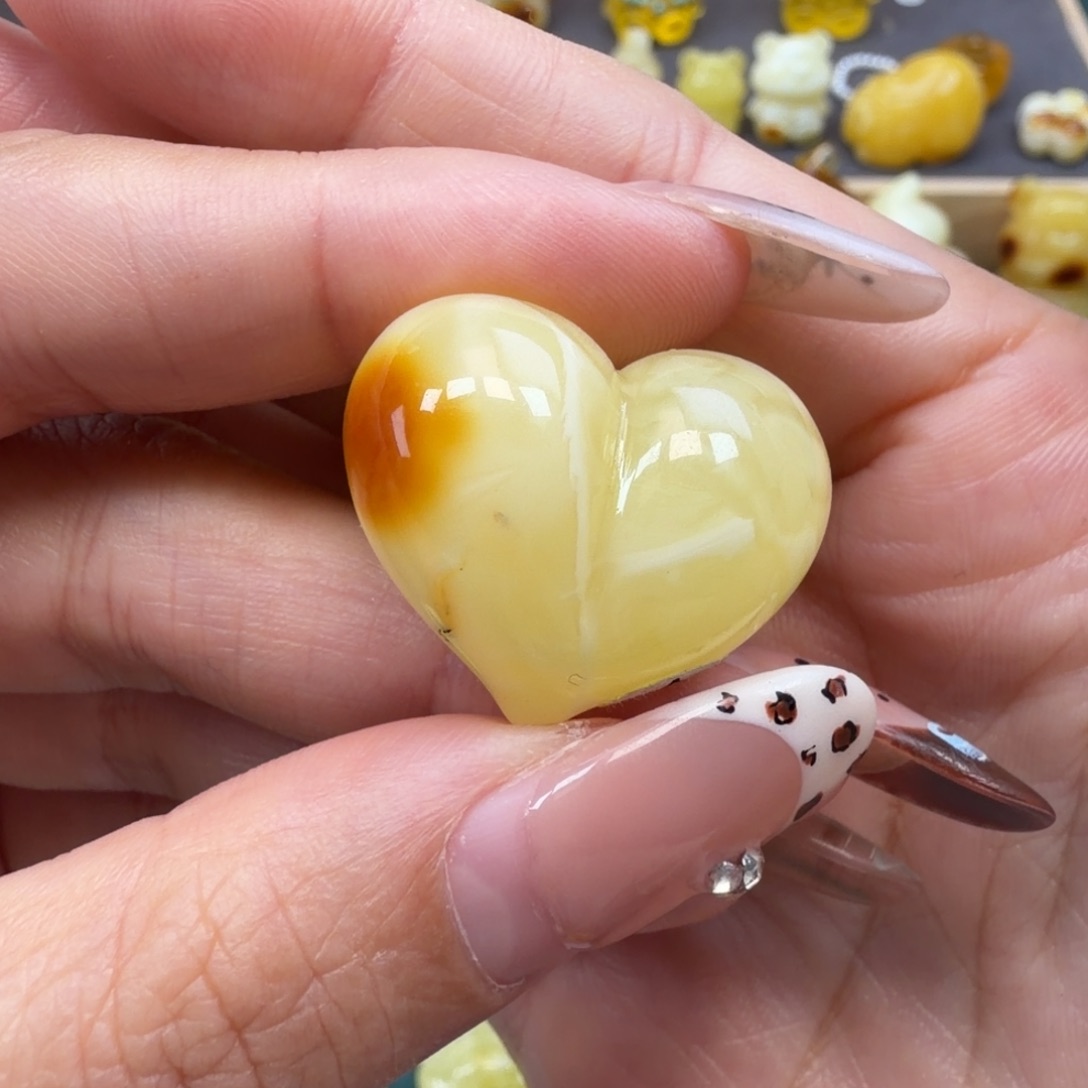 蜜蜡未镶嵌裸石蜜蜡