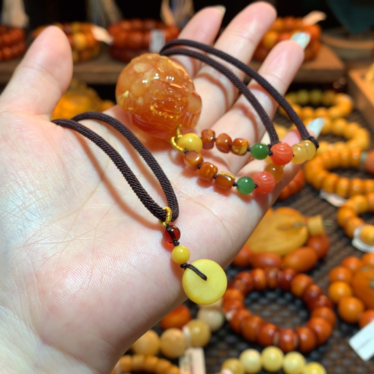 【闪购商品】蜜蜡吊坠(赠链)未镶嵌微****