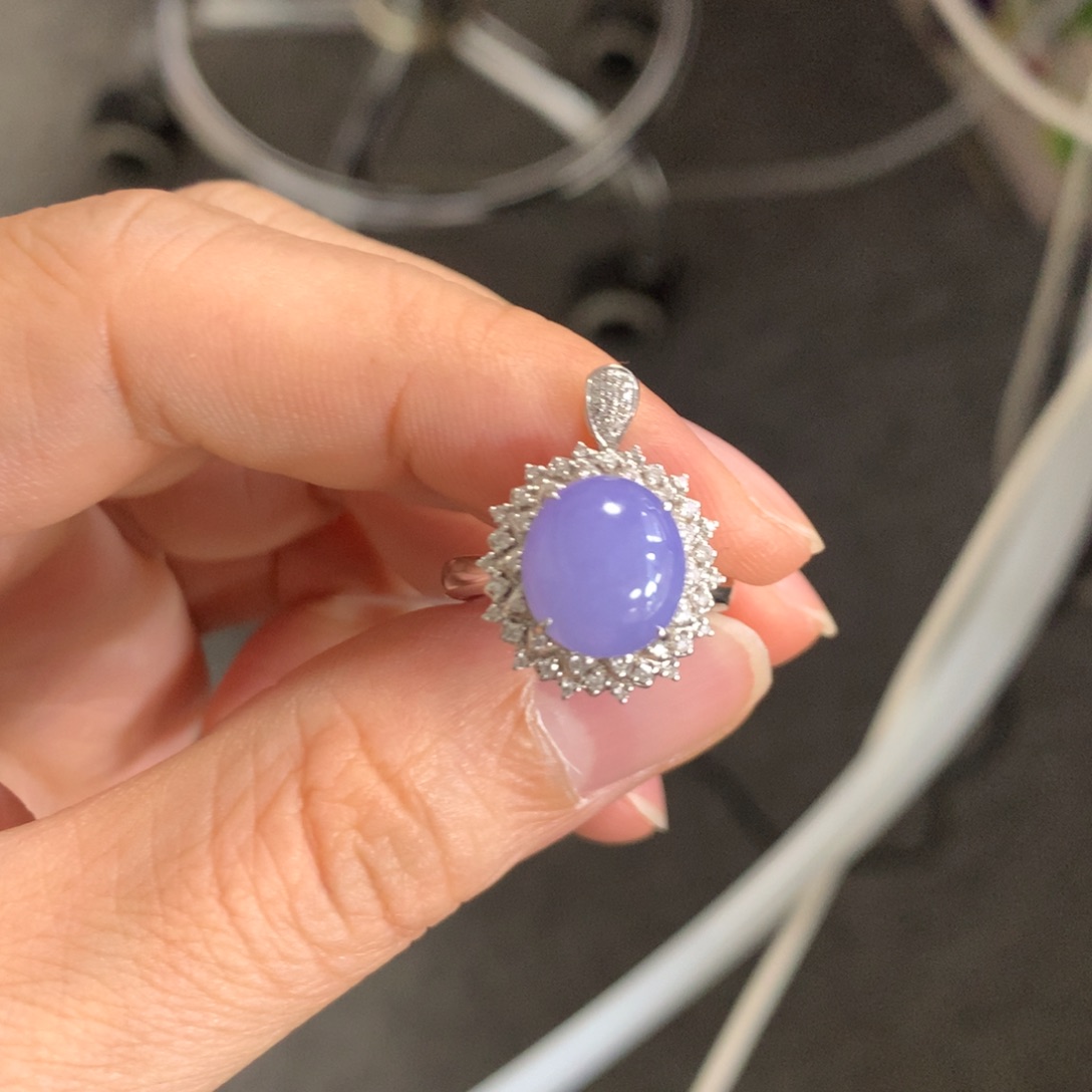 翡翠戒指18K金镶嵌翡翠