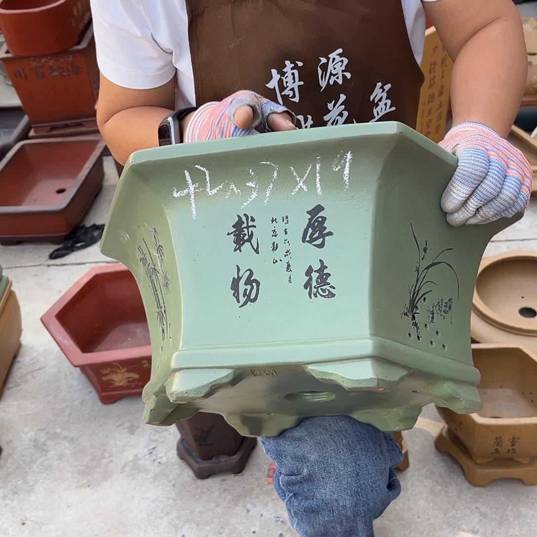 紫砂花盆盆景艺术