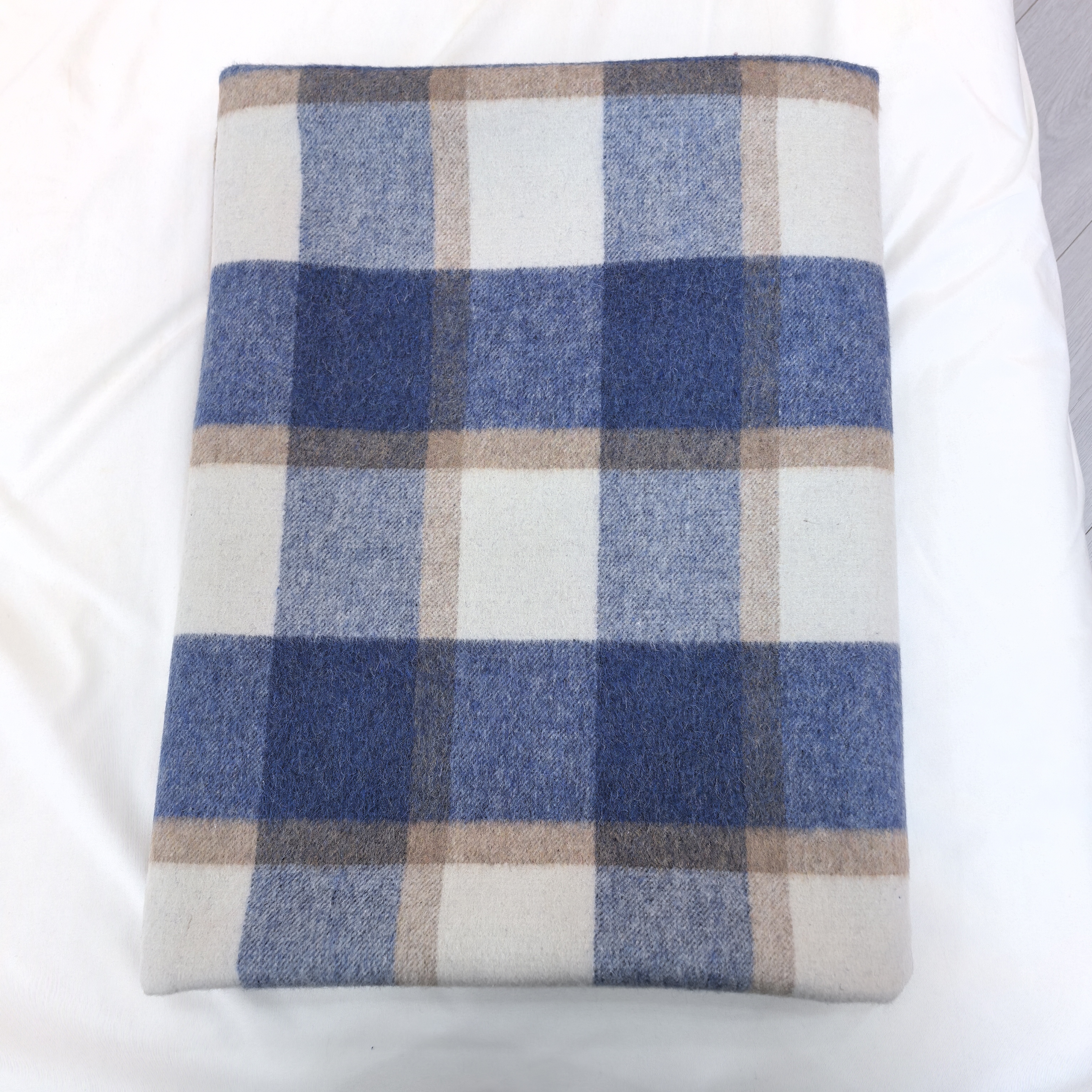 【羊毛毯】150*200cm羊毛床盖舒适加厚床盖