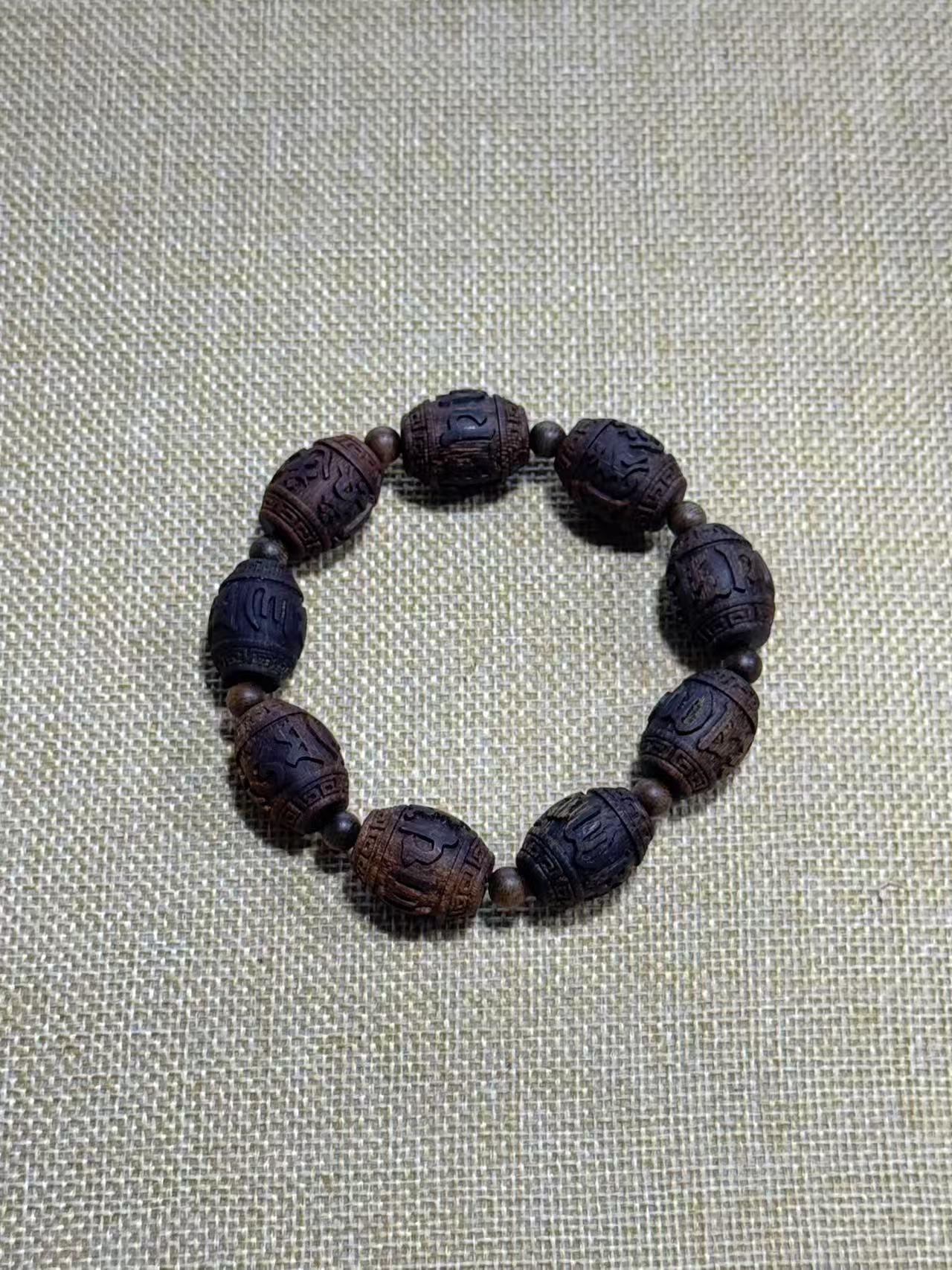 AKE01/L116（阿开甄选）-沉香木串-多样性发货