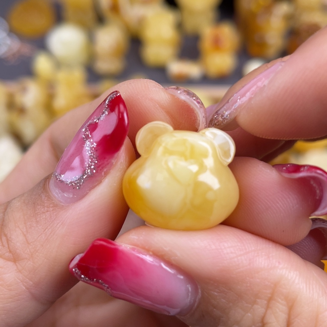 琥珀裸石未镶嵌蜜蜡