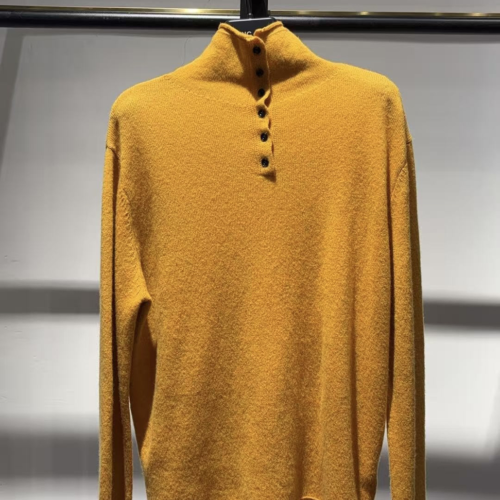 半高领100羊毛针织衫显瘦休闲百搭小圆扣极简设计感冬季新款