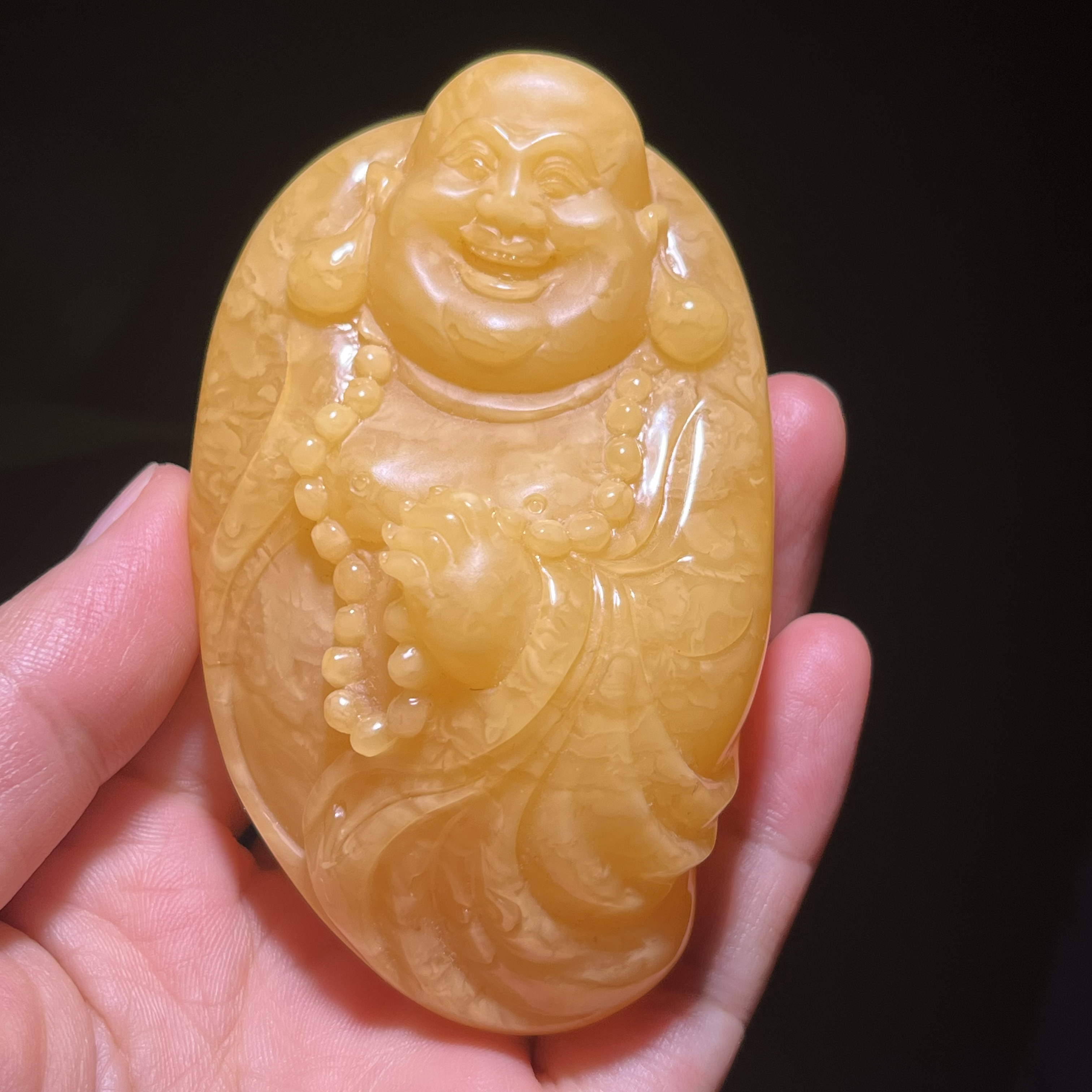 天然蜜蜡大肚弥勒 焦皮料橘黄满蜡 蜡质浓厚 精工雕刻