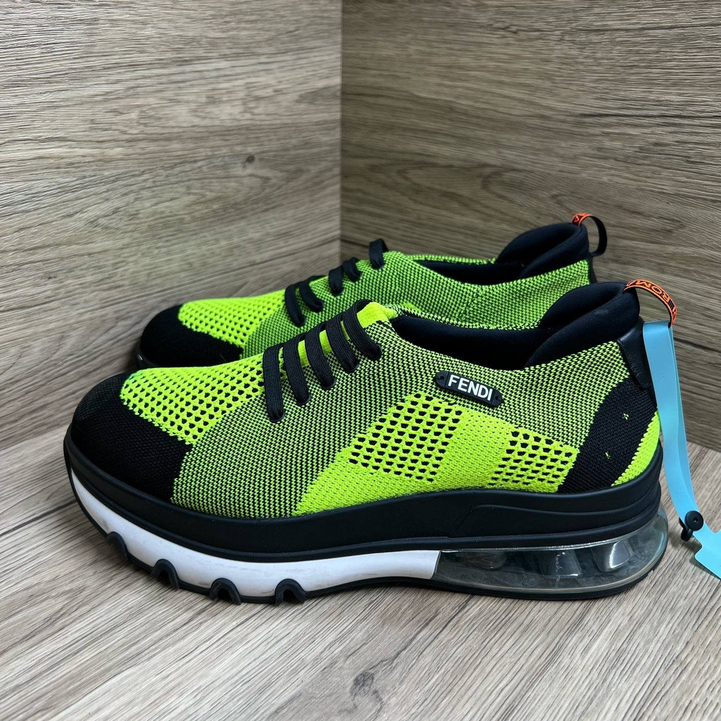 95新 FENDI/芬迪 黑绿气垫运动鞋 40码