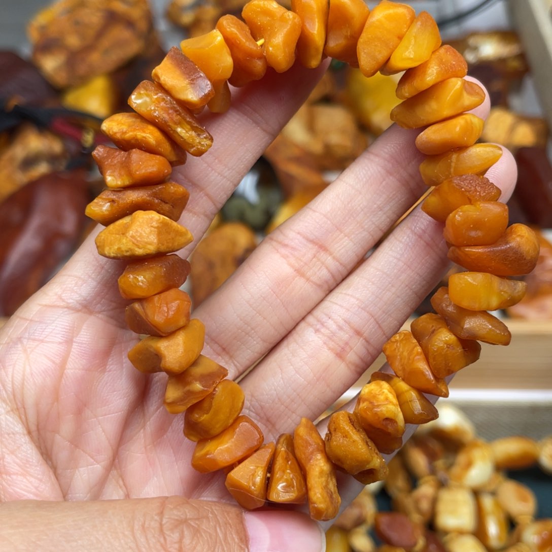 琥珀珠宝奇石未镶嵌