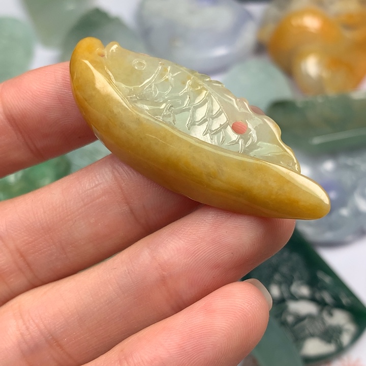 翡翠未镶嵌颈饰翡翠