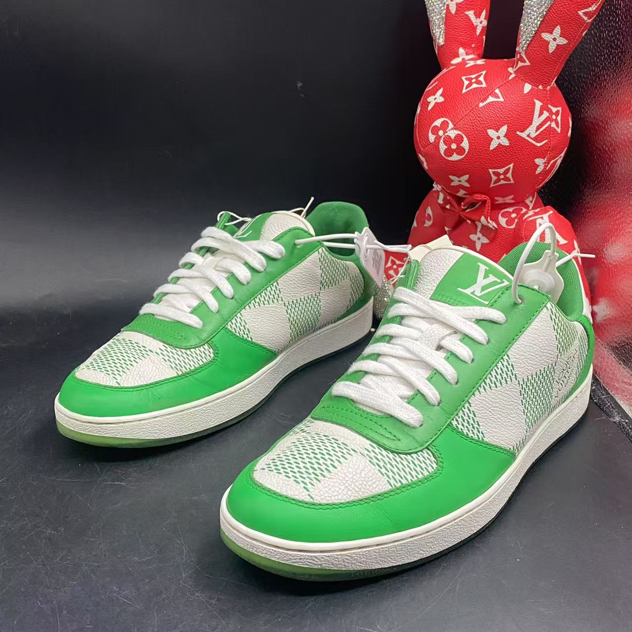 95新 LouisVuitton/路易威登 【聚星优选】白绿棋盘板鞋39码kke068